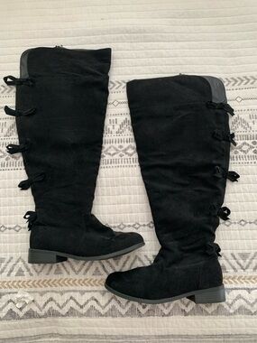 Torrid Bow Back Faux Suede Boots - Size 10W